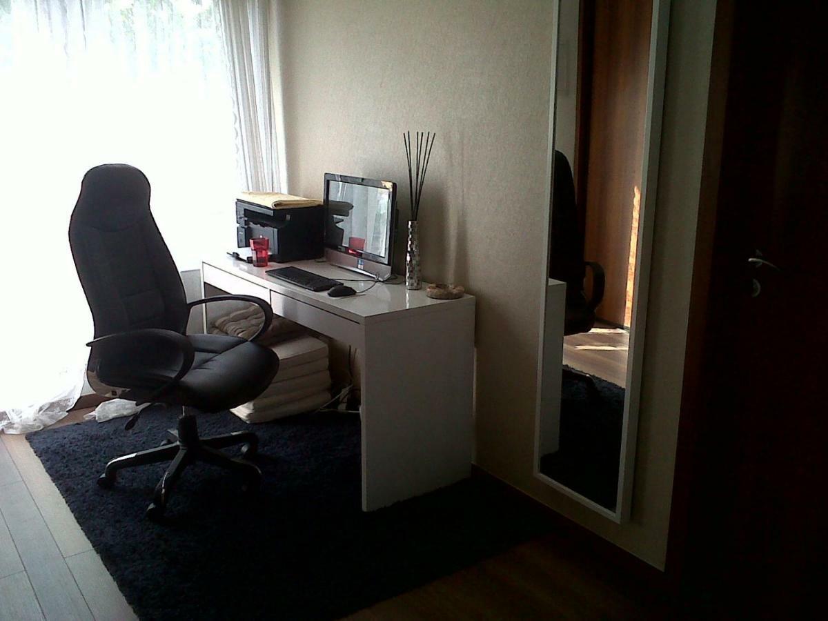 Walnut Apartment With Sauna And Pond Topoľčany Buitenkant foto